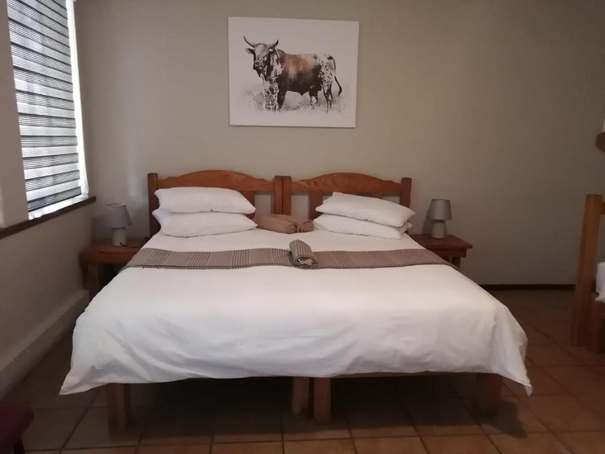 Acorn Lodge & Skydeck Potchefstroom Bagian luar foto
