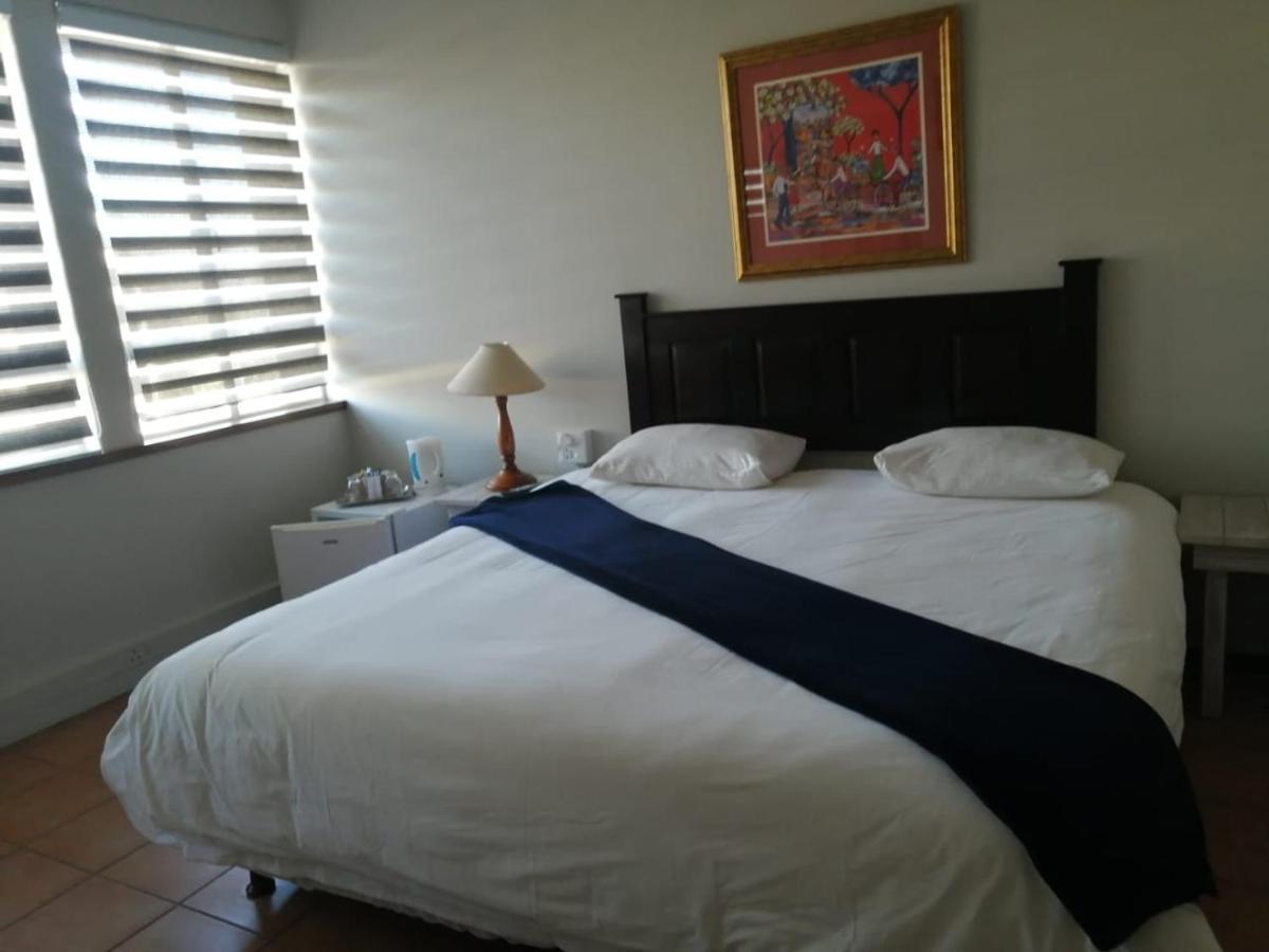Acorn Lodge & Skydeck Potchefstroom Bagian luar foto
