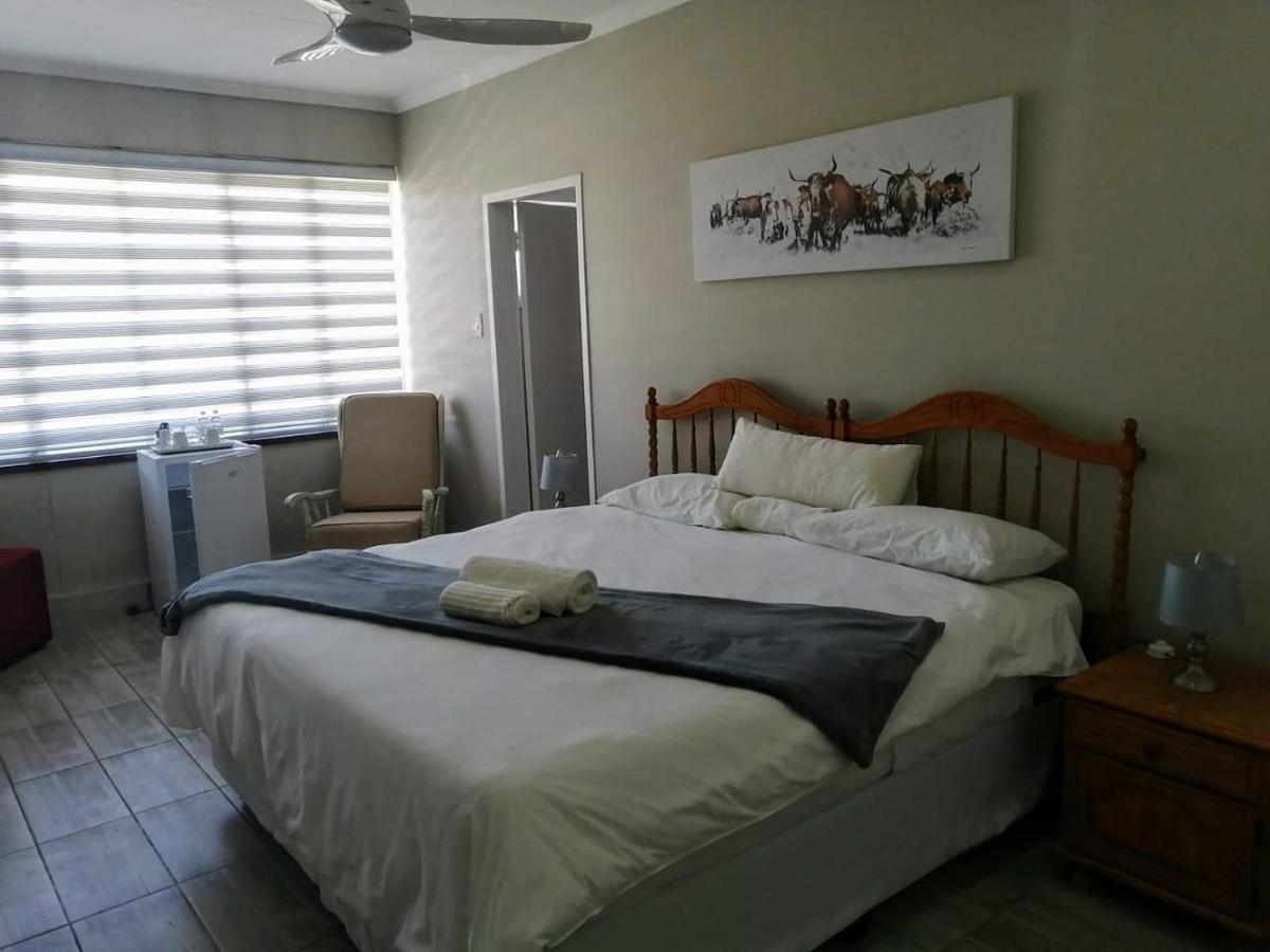 Acorn Lodge & Skydeck Potchefstroom Bagian luar foto