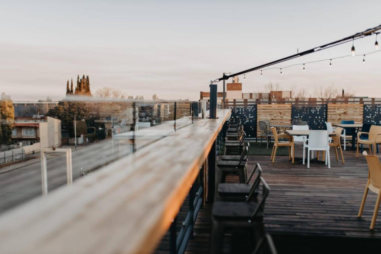 Acorn Lodge & Skydeck Potchefstroom Bagian luar foto
