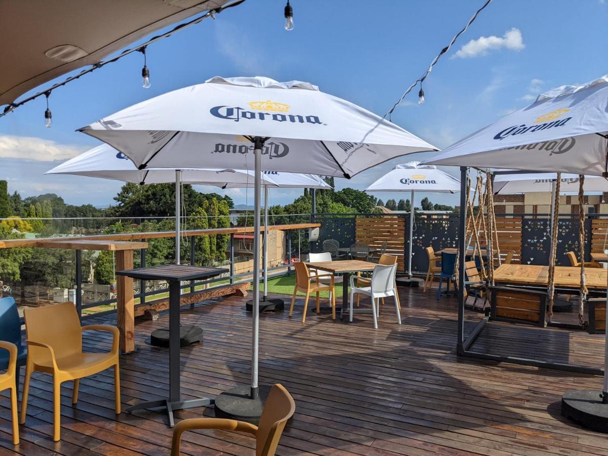 Acorn Lodge & Skydeck Potchefstroom Bagian luar foto