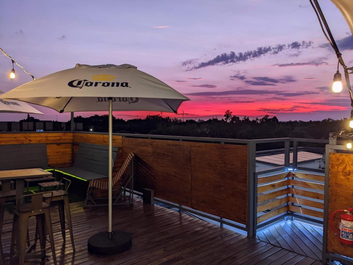 Acorn Lodge & Skydeck Potchefstroom Bagian luar foto