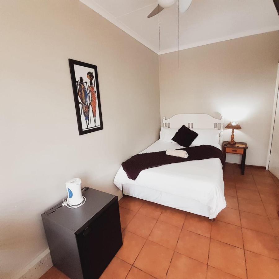 Acorn Lodge & Skydeck Potchefstroom Bagian luar foto